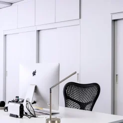 Burolamp Ugello nikkel met pushdimmer