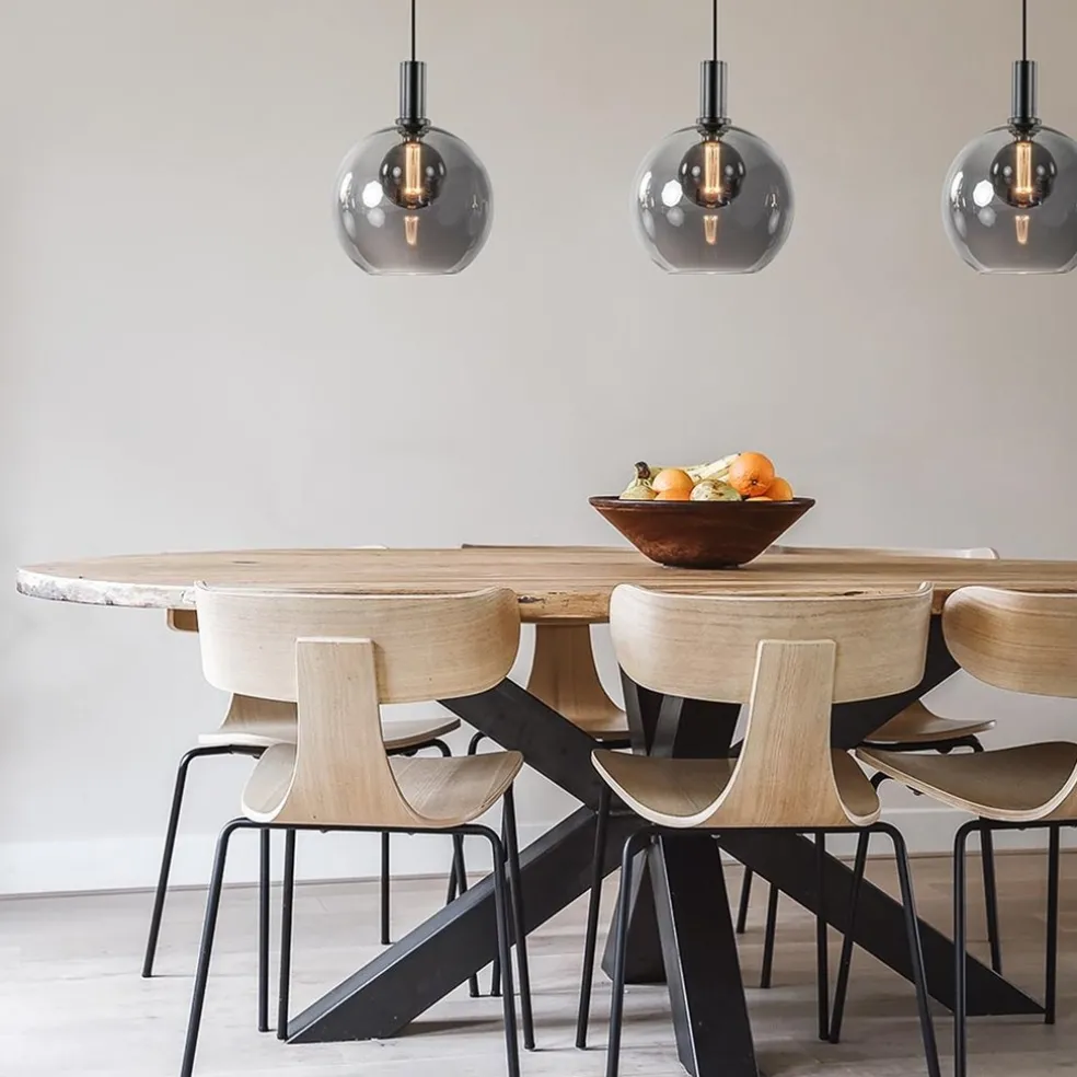 Chique 3-lichts hanglamp zwart met smoke glazen bollen