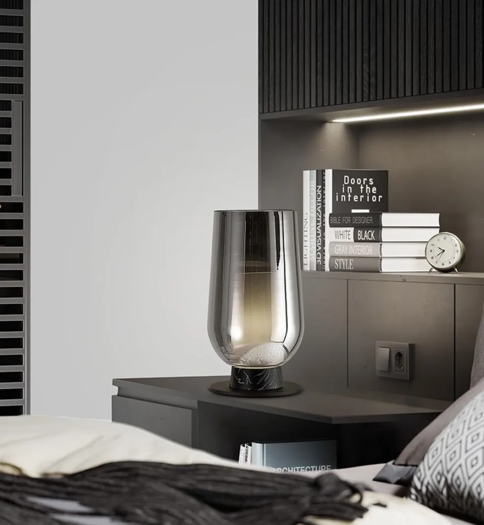 Chique tafellamp zwart marmer met smoke glazen kap