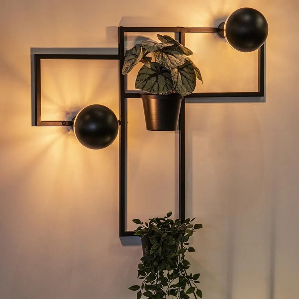 Decoratieve wandlamp zwart met 2 plantenpotten