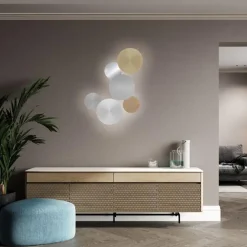 Dimbare LED wandlamp op accu goud