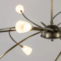 Klassieke eettafelhanglamp brons met wit glas dim to warm