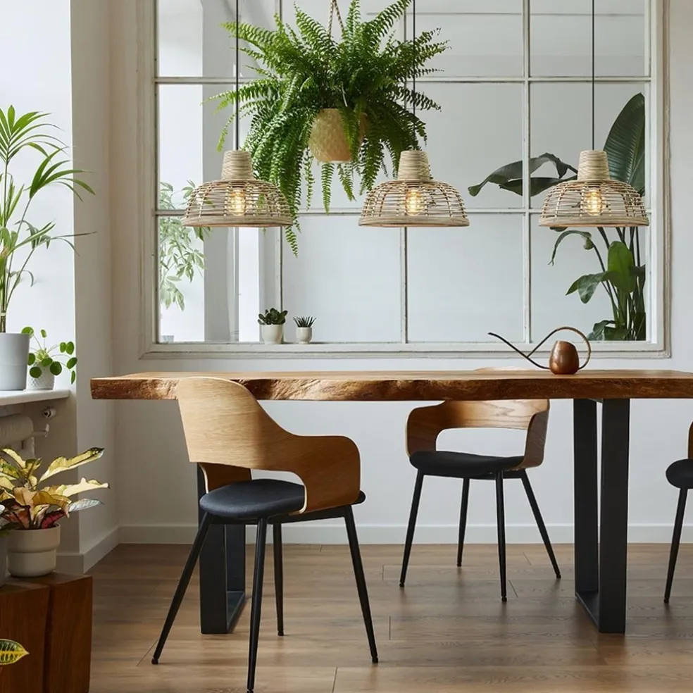 3-Lichts eettafelhanglamp zwart met rotan kappen