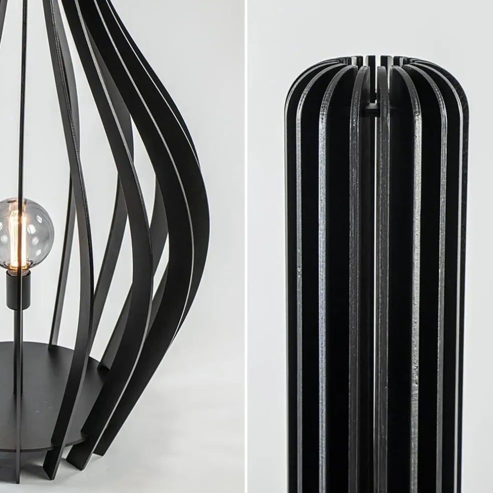 Mat zwarte houten vloerlamp kegel groot