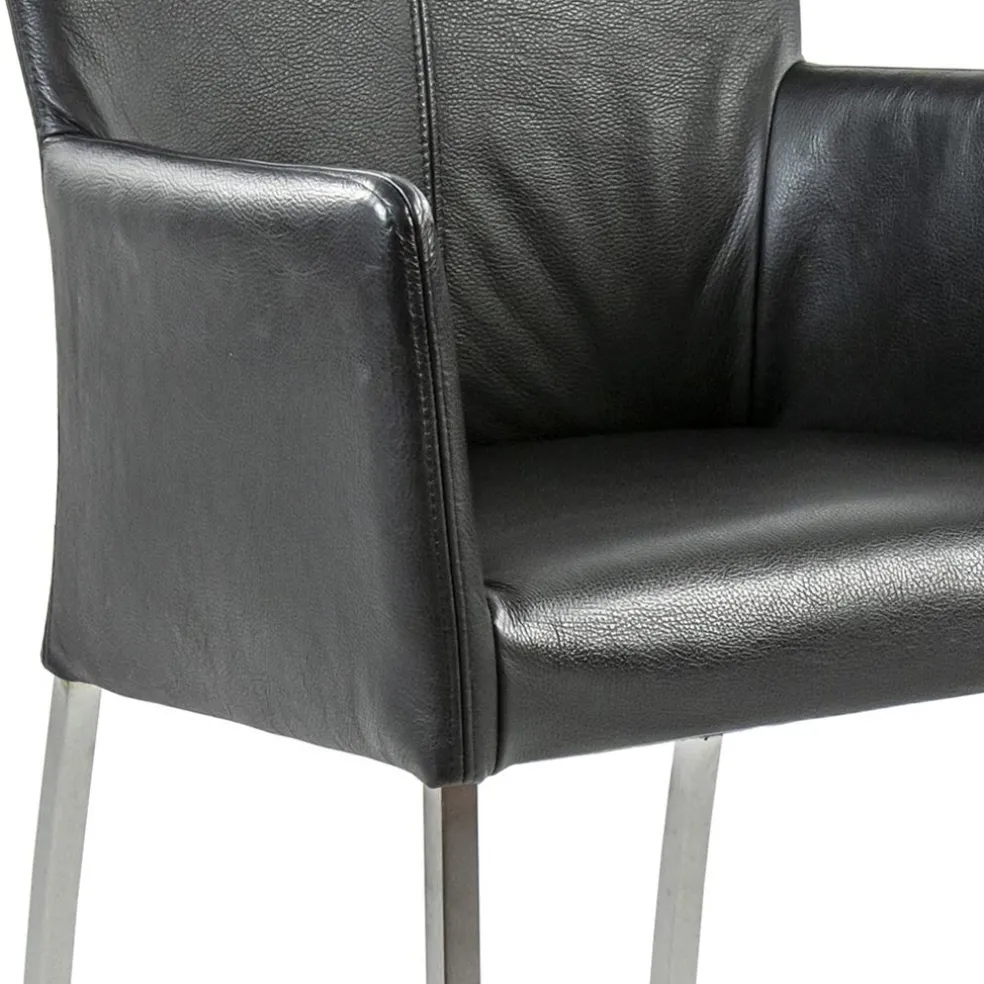 Moderne armstoel zwart leder met RVS poten