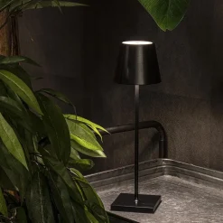 Moderne LED tafellamp draadloos dimbaar