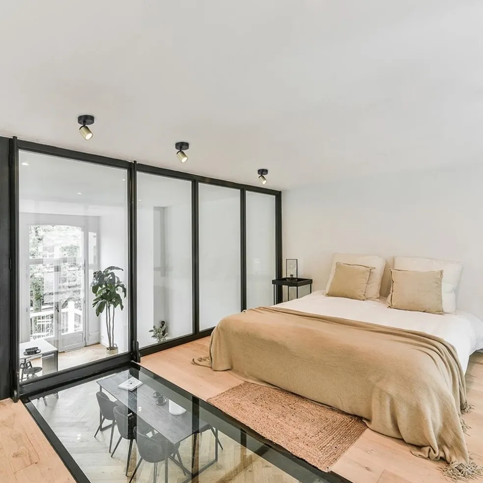 Opbouwspot 1-lichts zwart/goud GU10