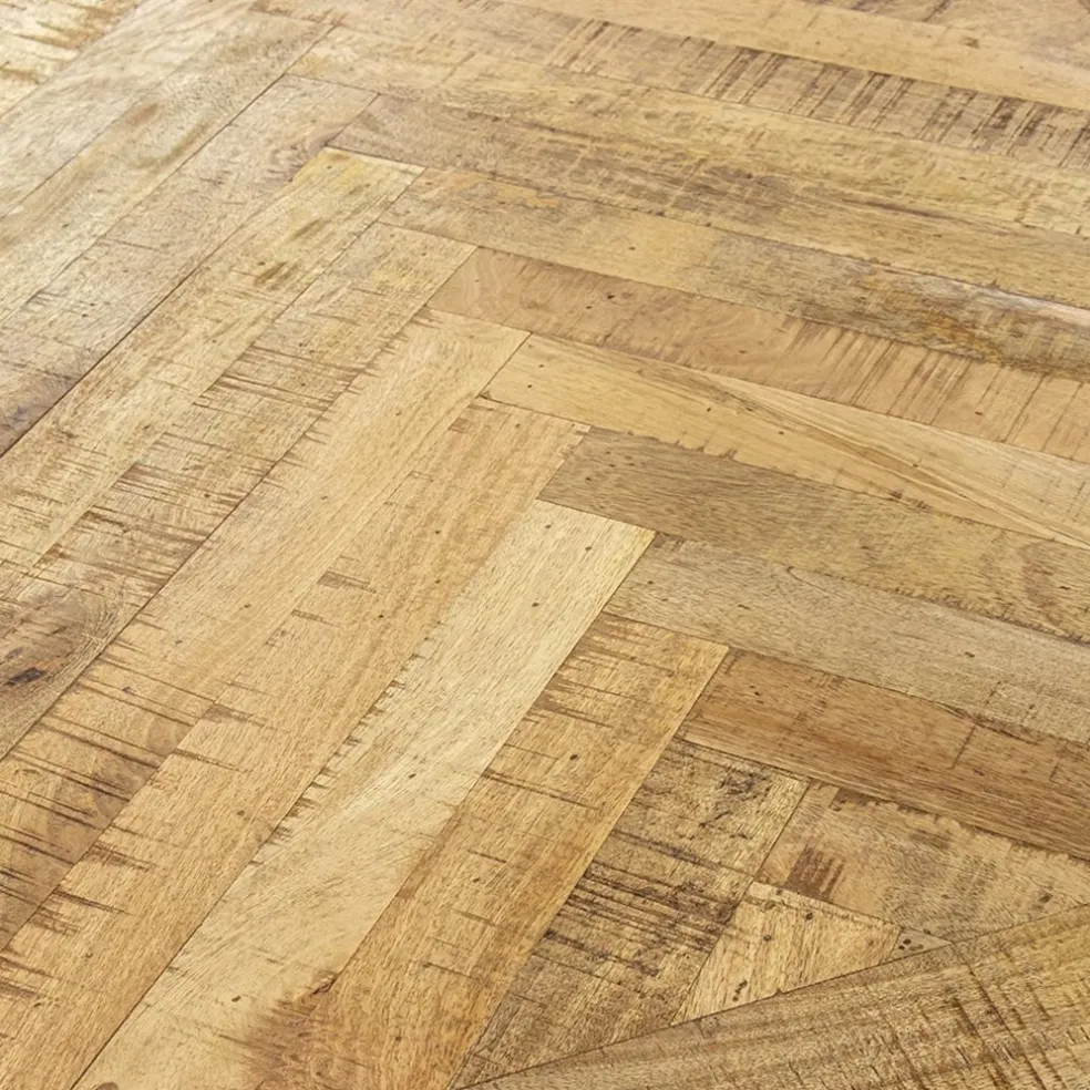 Stoere eettafel mangohout met visgraat en zwarte poot