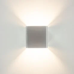 Wandlamp Stretto kubus alu